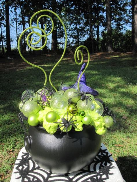 Halloween Centerpiece Witch's Cauldron Centerpiece. - Etsy | Halloween ...