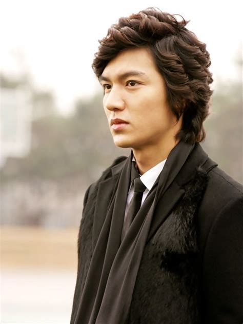 Lee Min Ho And His Hair Flip Obsession, Check Out | IWMBuzz