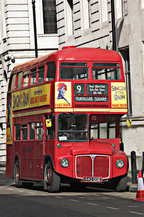 Vintage London Bus Photograph by Tom Conway