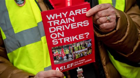 Rail strikes: whose side is the public on? | The Week