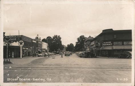 Street Scene Baxley, GA Postcard