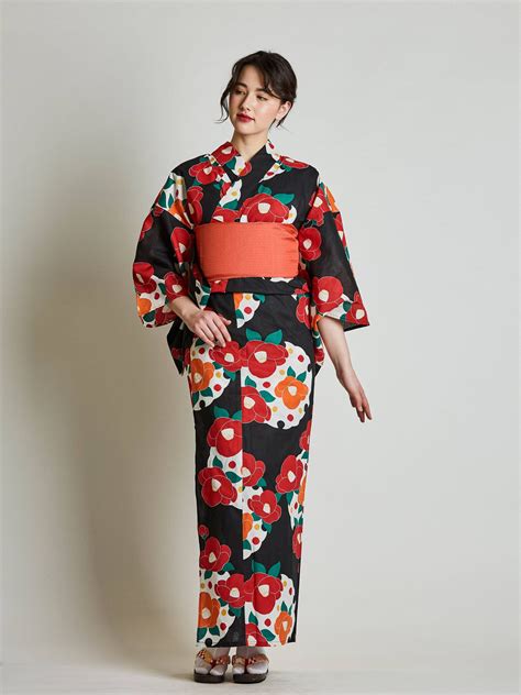 31 Traditional Japanese Kimono Patterns You Should Know | Japanese outfits, Japanese traditional ...