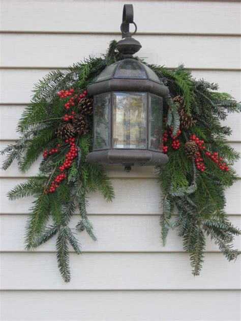 50+ Best Christmas Porch Decoration Ideas for 2022