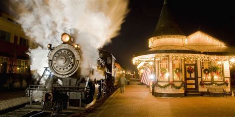 15 Best Polar Express Train Rides for Christmas 2019 - Locations of Polar Express Trains