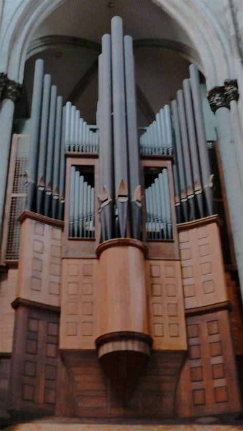 Organ chimes in Cologne cathedral | Cary Bass-Deschenes | Flickr