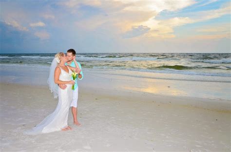 Siesta Key Beach Wedding | Gulf Beach Weddings