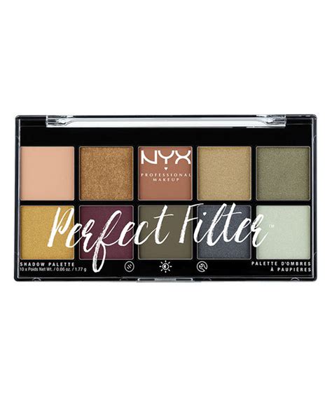 Best Eyeshadow Palettes For Hazel Green Eyes - Wavy Haircut