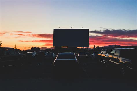 All of the best drive-in movie theaters near L.A. - TrendRadars