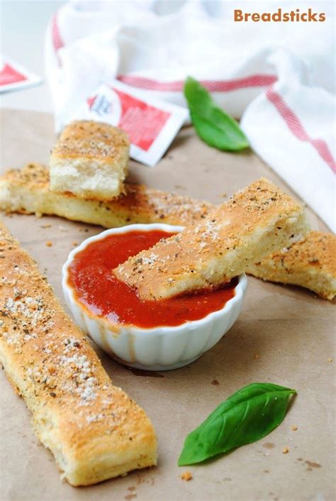 Pizza Hut Style Breadsticks with Dipping Sauce ~ All Homemade | Food, Recipes, Italian fast food