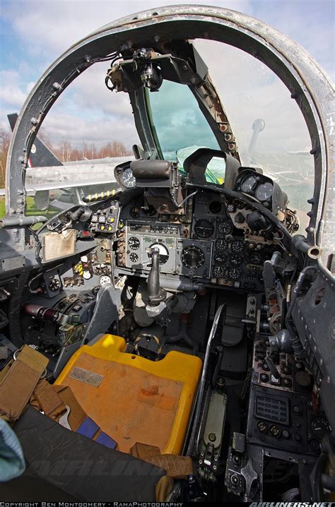 Hawker Siddeley Buccaneer S2B - UK - Air Force | Aviation Photo ...