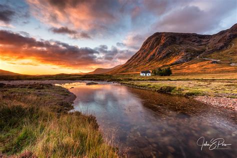 Glencoe Sunrise | Glen coe, Sunrise photos, Scottish mountains