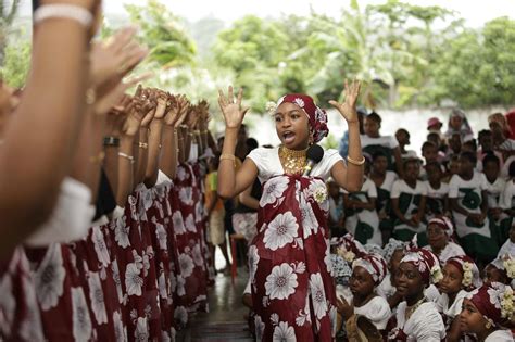 TRIP DOWN MEMORY LANE: COMOROS ISLANDS: THE PERFUMED ISLANDS OF AFRICA ...