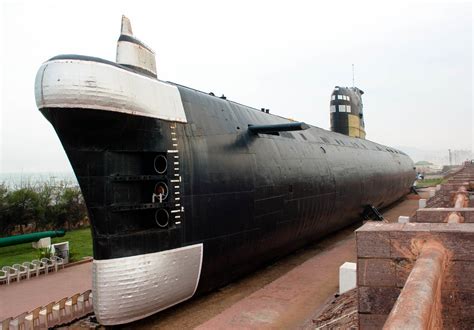 Submarine - Front View | Front view of the submarine museum.… | Flickr