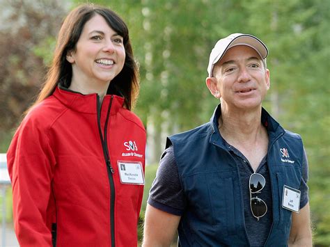 The marriage of Jeff and MacKenzie Bezos, richest couple in history ...