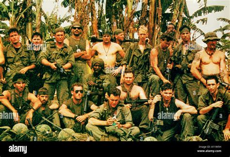 Platoon Year 1986 Director Oliver Stone Tom Berenger Stock Photo - Alamy