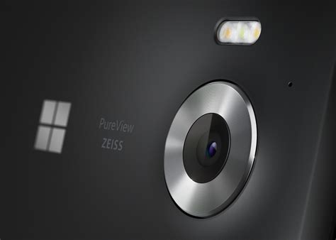 Microsoft Lumia 950 XL vs. Lumia 1520 Camera Samples