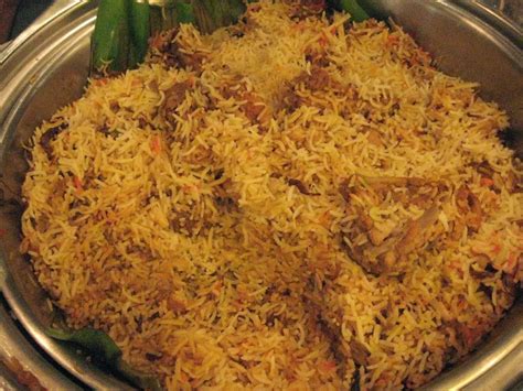 Foods Of Bangladesh: How to make CHICKEN BIRYANI