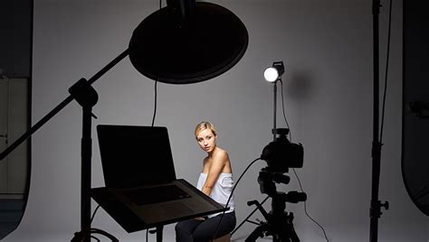 Four Light Setup Using Only Grids for Studio Portrait Photographers | Fstoppers