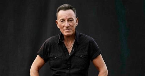 Bruce Springsteen Details Soul Covers Album, 'Only The Strong Survive ...