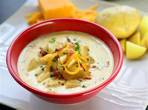 Yukon Gold Potato with Bacon & Cheddar Soup - Dream Dinners