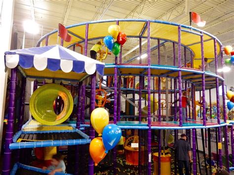 Ball Blaster Arena Near Naperville | 3 Story | Ages 12 & Under