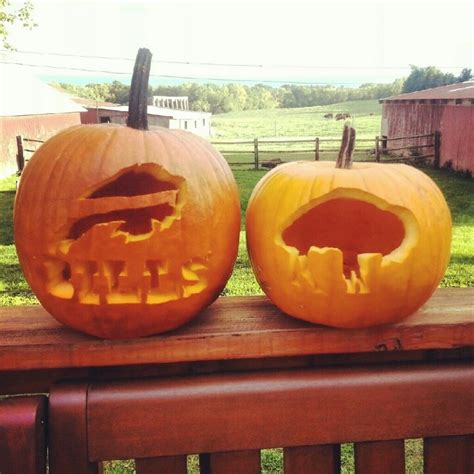 Buffalo bills pumpkins!! Carving Pumpkins, Pumpkin Carvings Stencils, Pumpkin Stencil, Pumpkin ...