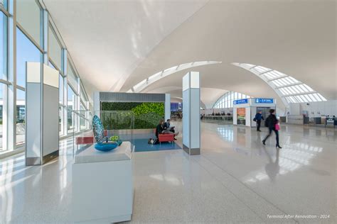 St. Louis-Lambert International Airport Main Terminal Renovation by exp ...