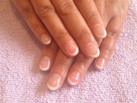 GLAMOUR NAILS: GEL OVERLAY ON NATURAL NAILS