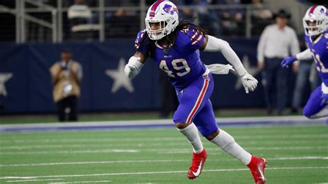 WATCH: Tremaine Edmunds shows off athleticism at OTAs