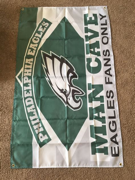 Philadelphia Eagles MAN CAVE Flag BF105 – Let the colors inspire you!