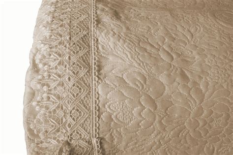 Lace Bedspread Victorian Bedding.made in Italy. Vintage - Etsy