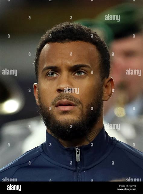 Ryan Bertrand, England Stock Photo - Alamy