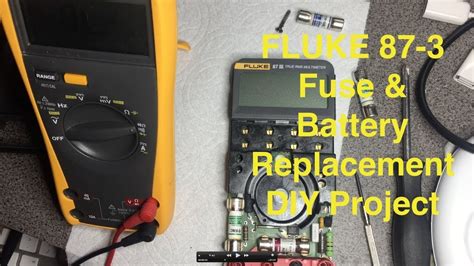 Fluke 87-3 Battery & Fuse replacement / Замена Батареи и ...