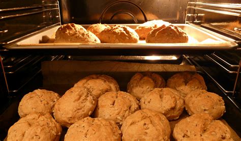 ALL ABOUT BAKING – DRY HEAT COOKING METHOD