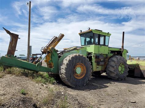 Technical Specifications and Data for Steiger Tiger Tractor