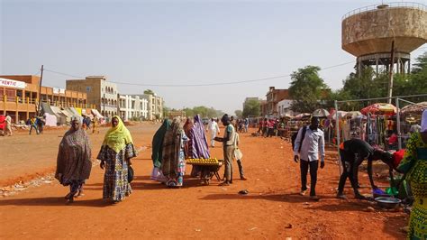 Niger - There ARE things to see in Niamey - Sven's Travel Venues