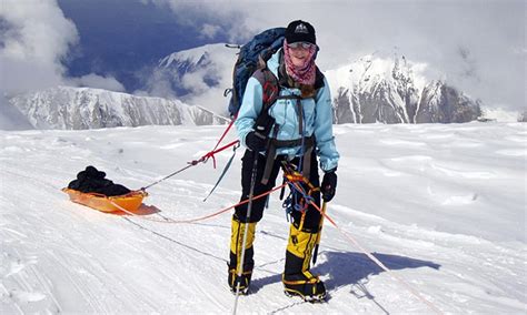 Mount Everest deaths: Teenager Leanne Shuttleworth describes walking ...