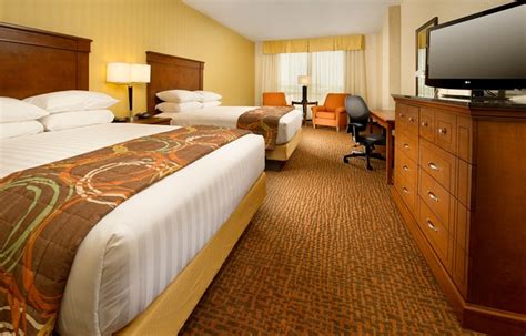 Drury Inn & Suites Denver Westminster - Drury Hotels