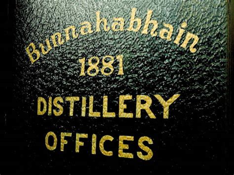 North Over South: Top Reasons to Venture to Bunnahabhain Whisky Distil