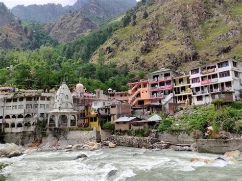 26th May 2022 Gurudwara Sahib Gurudwara with Hot Springs in Manikaran ...