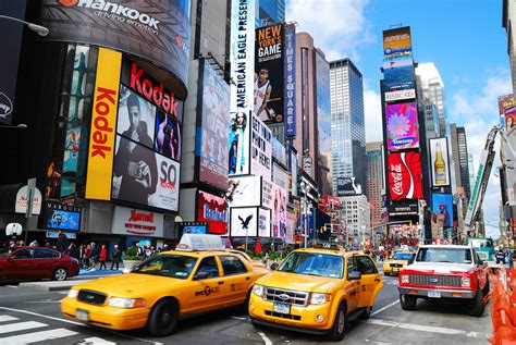 Times Square - Attractions | Royalton New York