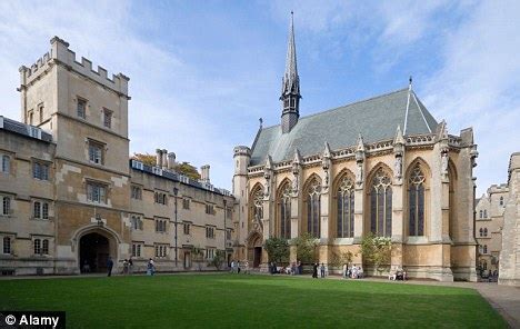 Cranmer: Exeter College Oxford bans the Pope