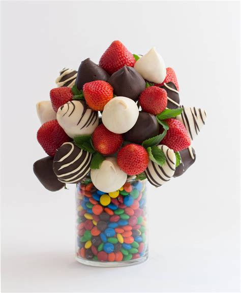 Chocolate Strawberry Bouquet | Kulinarische geschenke, Lustig essen, Lecker