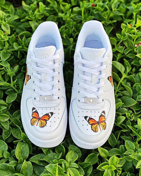 Zapatos de mariposa zapatillas de moda mariposa monarca | Etsy