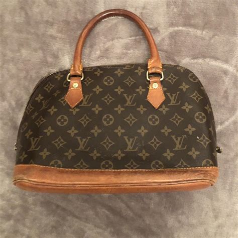 Vintage Louis Vuitton Alma bag Used as shown in... - Depop