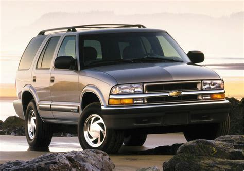 2001 Chevrolet Blazer - Specs, Prices, MPG, Reviews & Photos | Cars.com