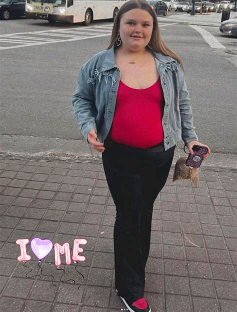 Mama June fans praise Honey Boo Boo's 'amazing' makeover in new photos after 17-year-old ...