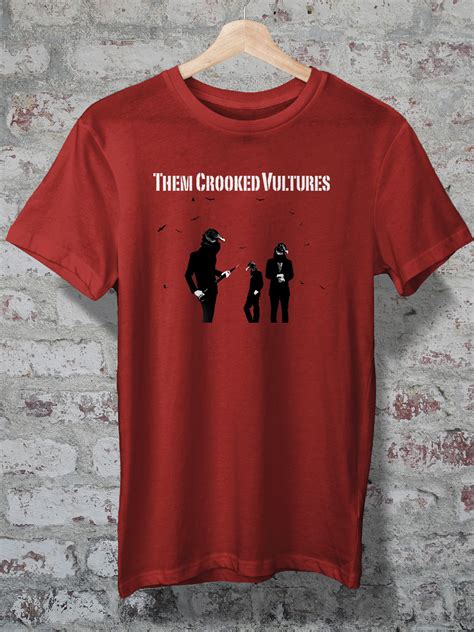 T-Shirt Quality CAMISETA - THEM CROOKED VULTURES em Mojo - Camisetas