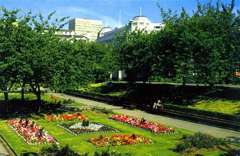 Piccadilly Gardens through the years - Manchester Evening News