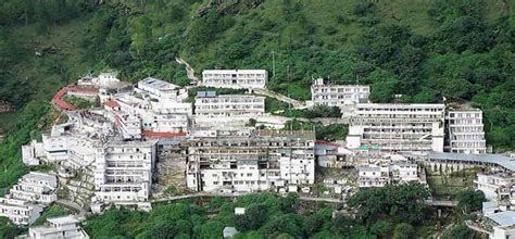 Vaishno Devi Temple Aarti Ticket Online Booking | Individual Poojan at ...